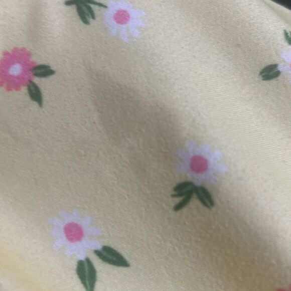 Big girls summer bundle 2 shirts ! Romper / skort size 12-14 preloved ❤️ - Picture 7 of 16